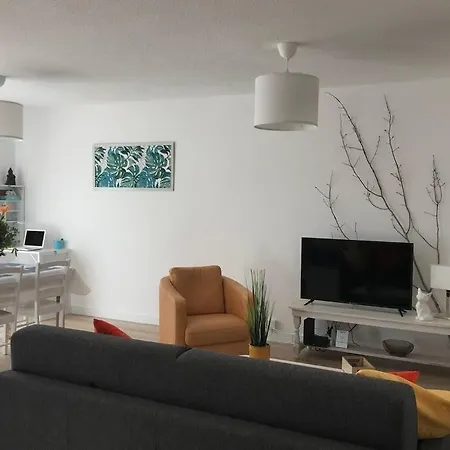 Le Logis Des Jalles Apartment