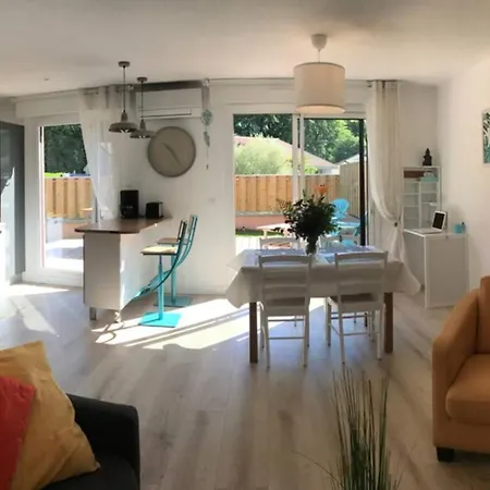 Le Logis Des Jalles Apartment Saint-Medard-en-Jalles